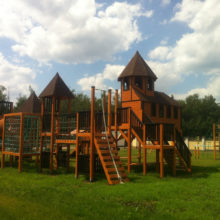 Детский игровой комплекс к/п «Альпийская деревня», Воскресенское-Ямонтово.