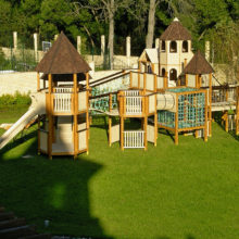 Детская площадка в частном доме. КП «Антоновка»