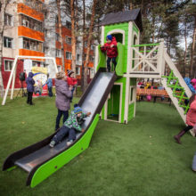 Правила вежливости для взрослых и детей на детских площадках